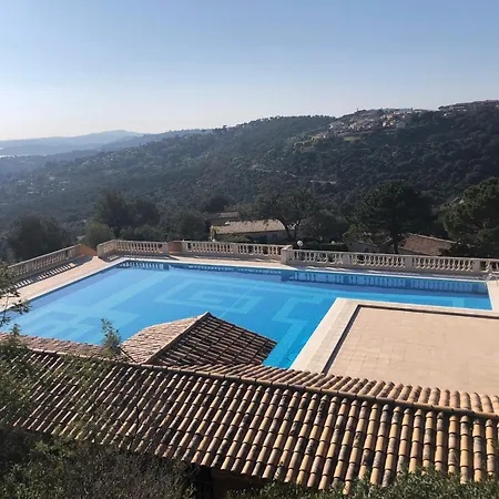 Chez Skadi Amazing Sea View Apartment